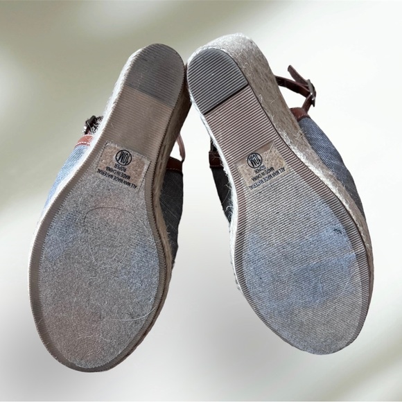 Espadrille wedges with peep toe size 10 - Picture 7 of 8